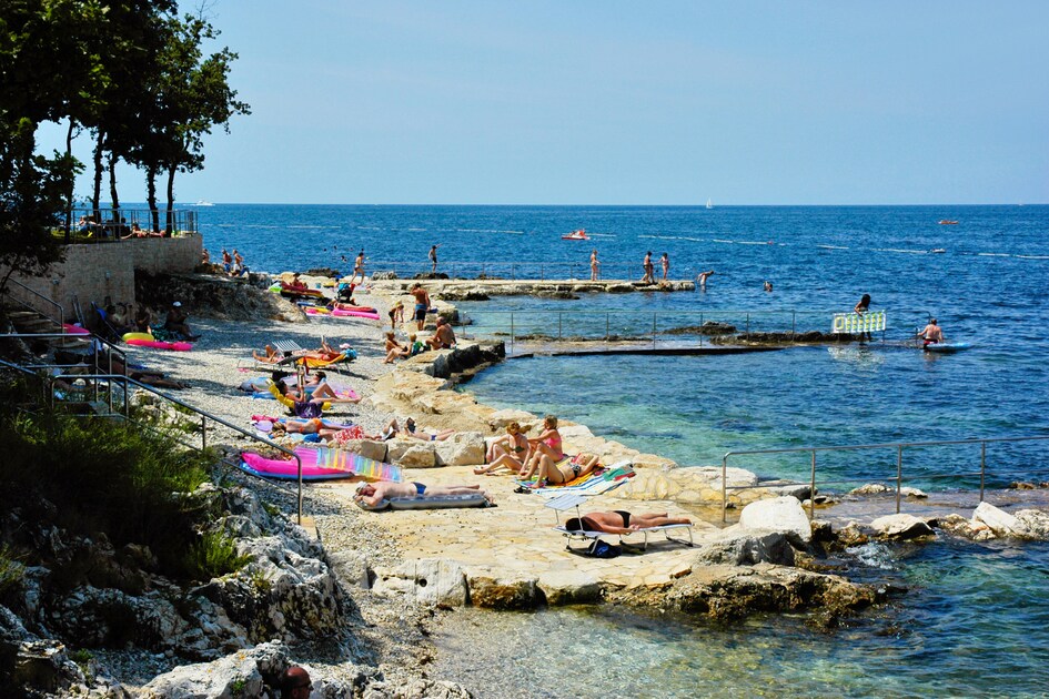 Bijela Uvala Vakantiepark In Porec Foto S Faciliteiten Prijzen