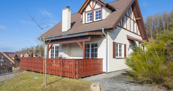 Astoria 8 Luxe Dahlem/Kronenburg Noord-Rijnland-Westfalen
