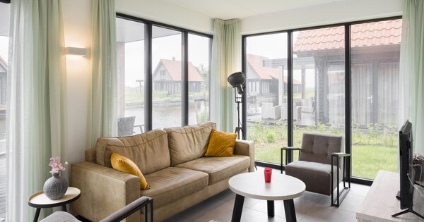 Watervilla 4 Ossenzijl Overijssel