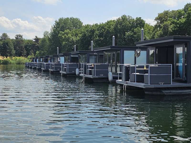 Park Marina Mookerplas - Hausboot ohne Dachterrasse