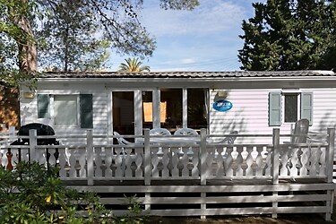 Family 8 Lodge