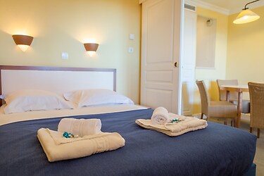 SOWELL Family Port Grimaud - Apartment - Photo4