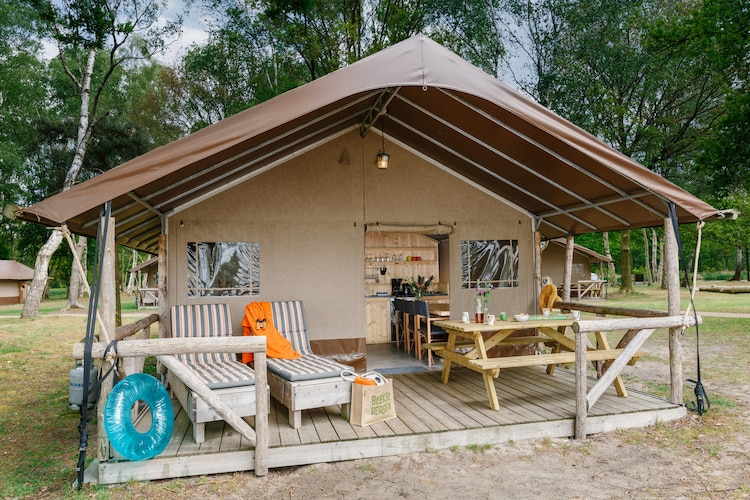 Campsites - Camping Vakantiepark Beekse Bergen | Roompot
