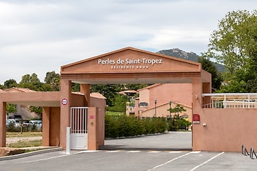 SOWELL Résidences Les Perles de Saint-Tropez - Photo du parc - 1