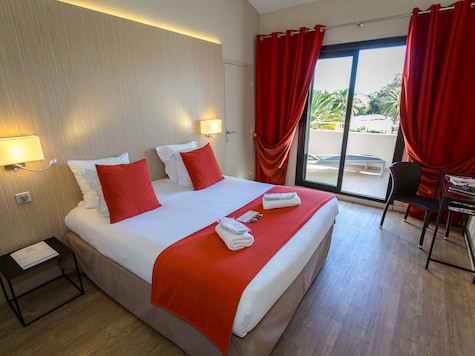 SOWELL Hotels Saint Tropez - Suite - Photo1