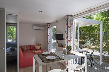 Cottage Comfort 4