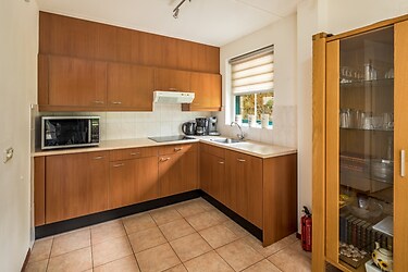 D Bungalow 6