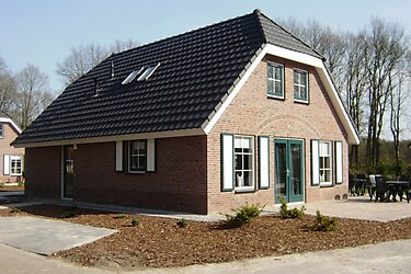 F Bungalow 12