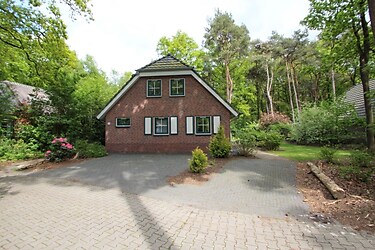 F Sauna Bungalow 10