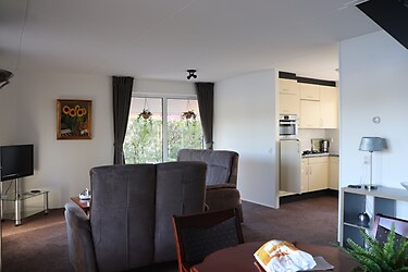A Bungalow 2