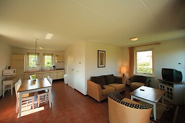 B Bungalow 6