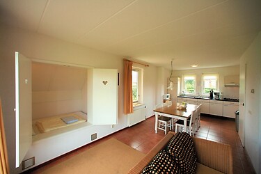 B Bungalow 6