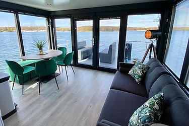 Houseboat met dakterras