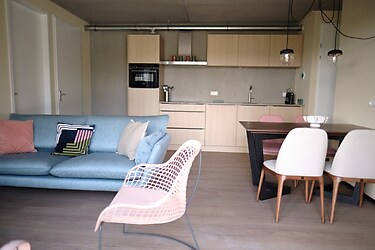 Hillside Comfort 4