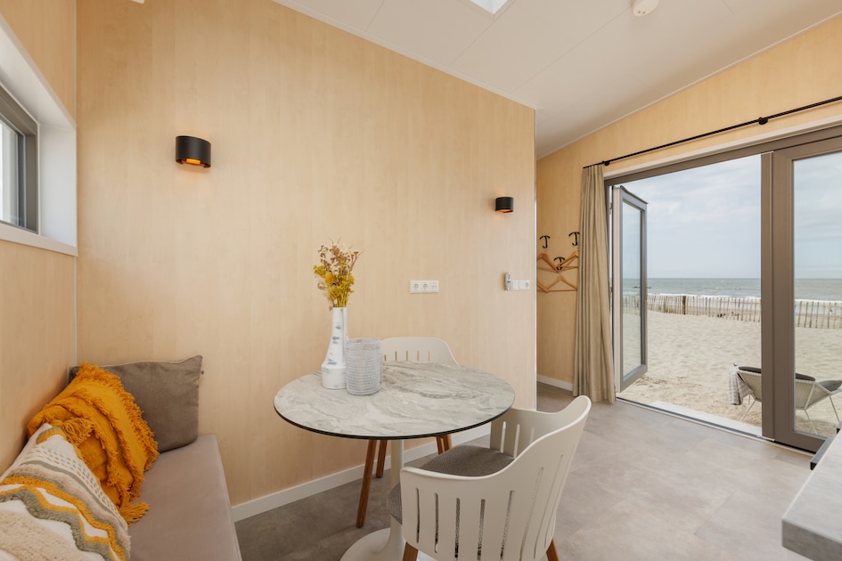 beach-house-sea-4