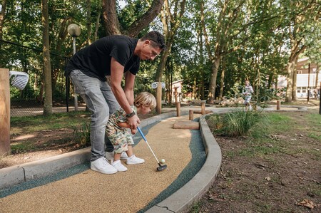 Neue Parks mit Minigolf-Anlagen